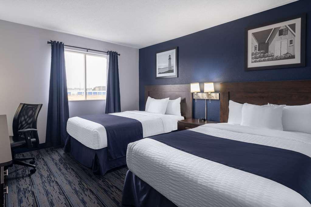 Travelodge Suites By Wyndham Saint-Jean Chambre photo